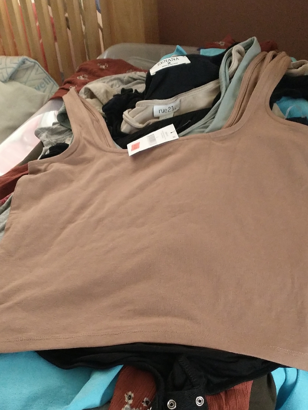 NWT BROWN TANK